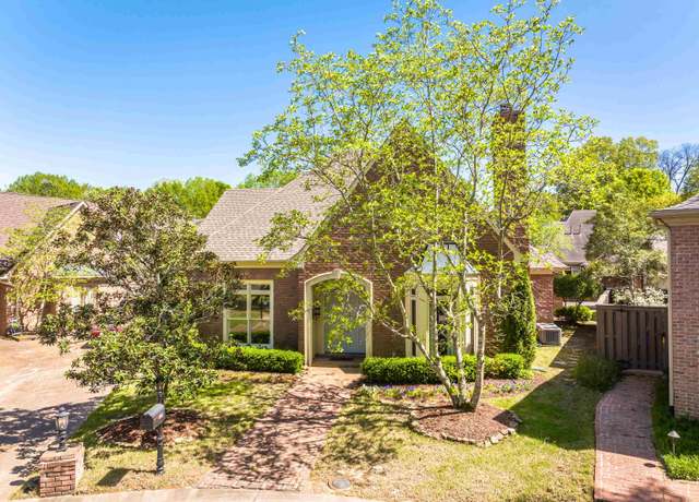 Property at 6461 Sweet Berry Cv, Memphis, TN 38120, 4 beds, 3 baths