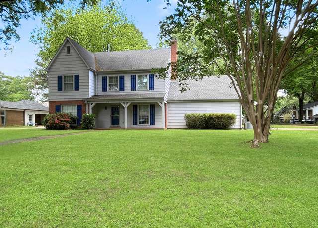 Property at 218 E Lawnwood Dr, Collierville, TN 38017, 4 beds, 2.5 baths