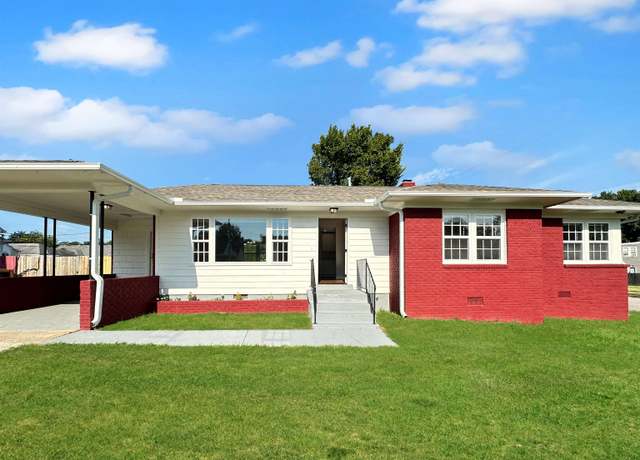 Property at 1049 N Idlewild St, Memphis, TN 38107, 3 beds, 2 baths
