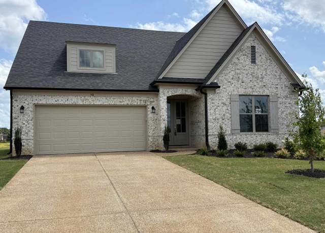 Property at 90 Hillside Dr, Oakland, TN 38060, 3 beds, 2 baths