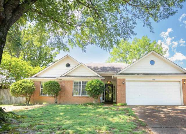 Property at 835 N Sanga Rd, Cordova, TN 38018, 3 beds, 2 baths
