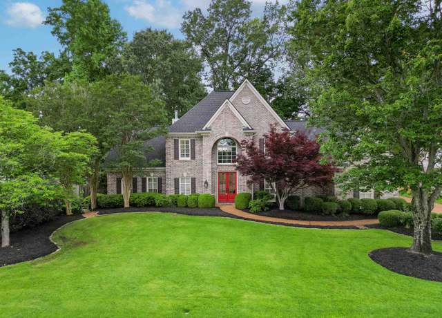 Property at 2073 W Houston Way, Collierville, TN 38139, 4 beds, 3.5 baths