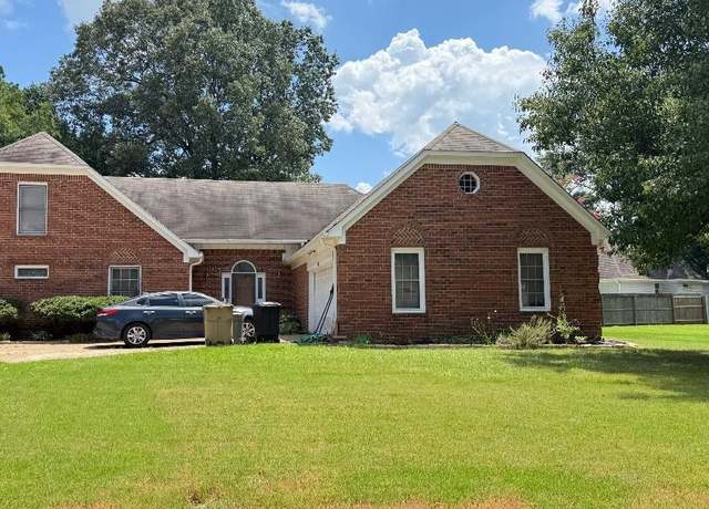 Property at 7527 Wilsford Cv, Memphis, TN 38125, 4 beds, 3.5 baths
