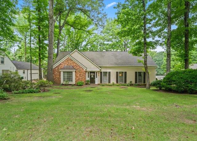 Property at 2155 Wickersham Ln, Germantown, TN 38139, 4 beds, 3.5 baths
