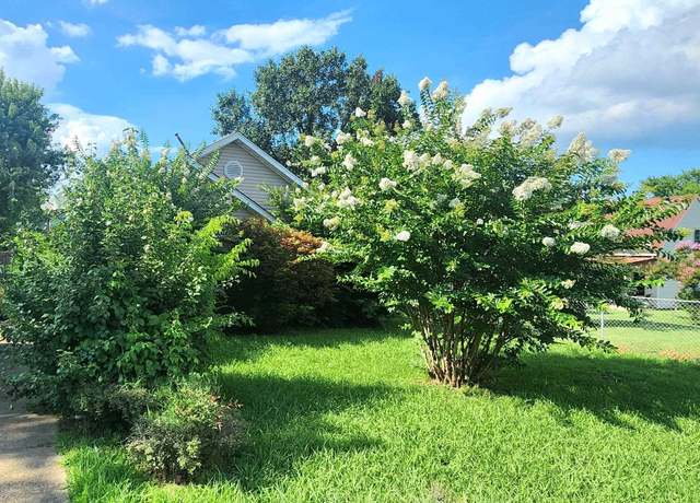 Property at 2892 St Elmo Ave, Memphis, TN 38127, 3 beds, 2 baths