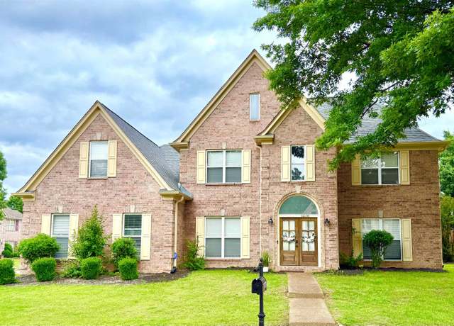 Property at 1210 Sanbyrn Dr, Cordova, TN 38018, 4 beds, 3 baths