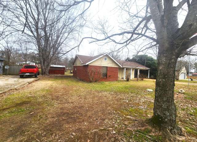 Property at 2212 Drummonds Rd, Munford, TN 38058, 3 beds, 2 baths