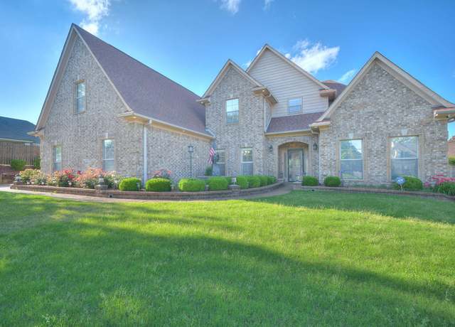 Property at 6450 Wells Grove Dr, Bartlett, TN 38135, 4 beds, 3 baths