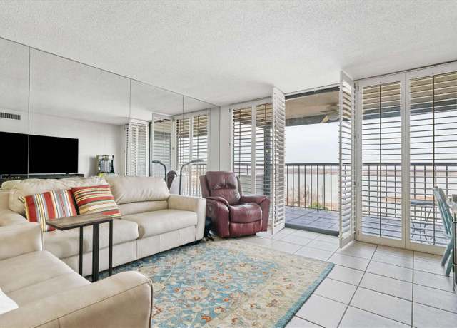 Property at 200 Wagner St #604, Memphis, TN 38103, 2 beds, 2 baths