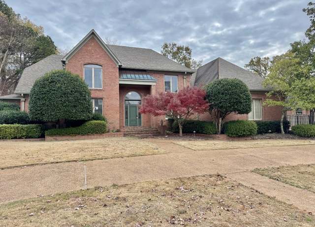 Property at 3490 Classic Dr, Memphis, TN 38125, 4 beds, 4 baths