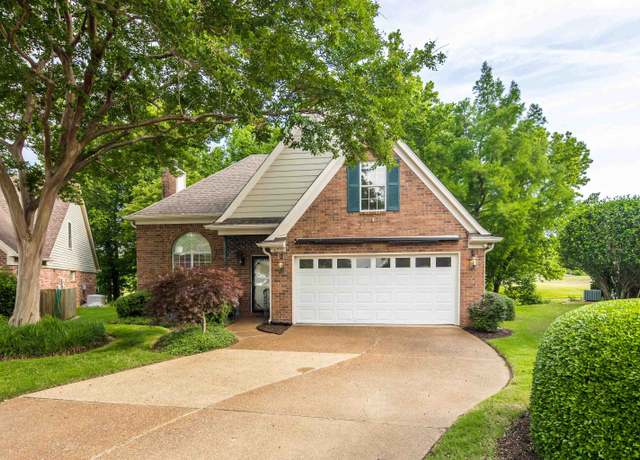 Property at 6232 Lake View Cv, Bartlett, TN 38135, 3 beds, 2.5 baths
