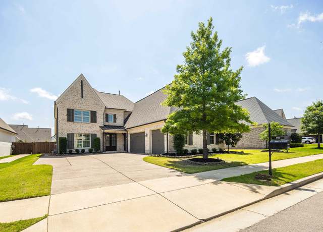 Property at 4728 Carousel Ln, Collierville, TN 38017, 5 beds, 4.5 baths