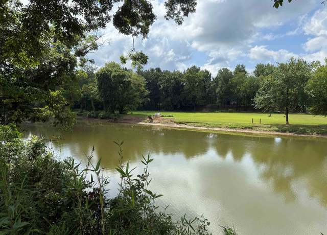 Property at 110 Cravens Rd, Savannah, TN 38372