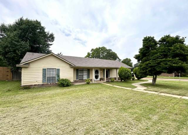 Property at 3257 Altruria Rd, Bartlett, TN 38134, 3 beds, 2 baths