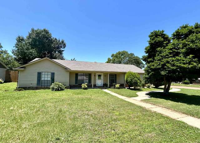 Property at 3257 Altruria Rd, Bartlett, TN 38134, 3 beds, 2 baths