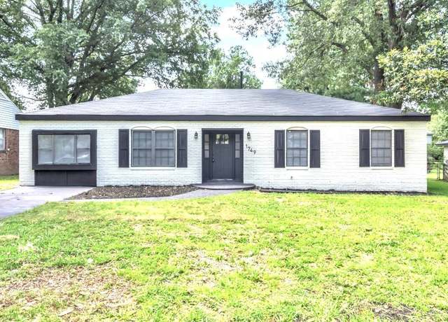 Property at 1749 Pomona Ave, Memphis, TN 38116, 3 beds, 2 baths