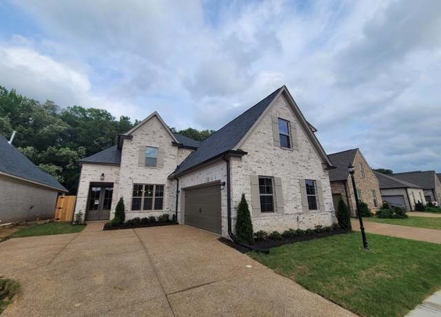 Property at 584 Holden Dr, Cordova, TN 38018, 4 beds, 2.5 baths