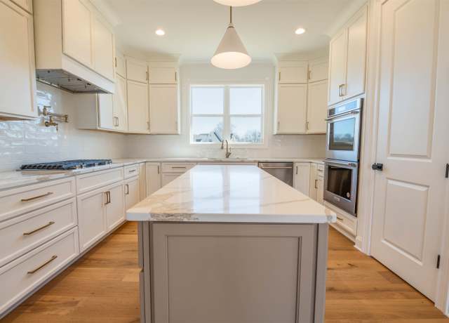 Property at 30 Rambling Rex Trl, Piperton, TN 38017, 4 beds, 3 baths