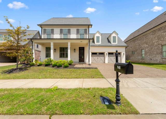Property at 940 Cypress Vine Cv, Collierville, TN 38017, 4 beds, 3 baths