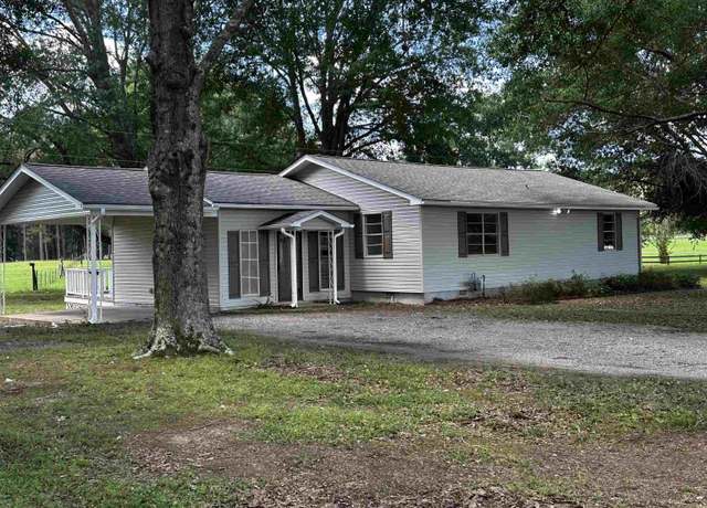 Property at 215 Pinecrest Ln, Middleton, TN 38052-8434, 3 beds, 2 baths