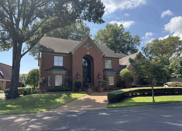 Property at 2086 W Glenalden Dr, Germantown, TN 38139, 4 beds, 3.5 baths