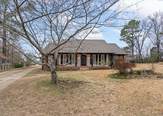 Property at 6961 Wittenham Cv, Memphis, TN 38119, 3 beds, 2 baths