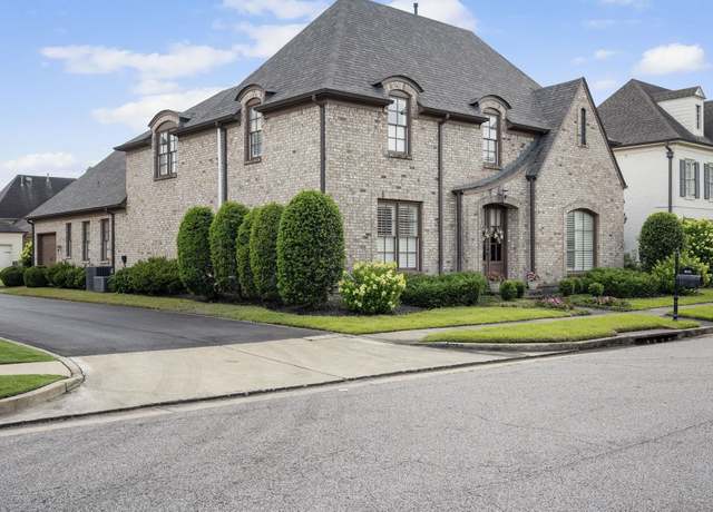 Property at 9051 Terrene Ln, Germantown, TN 38139, 5 beds, 4 baths