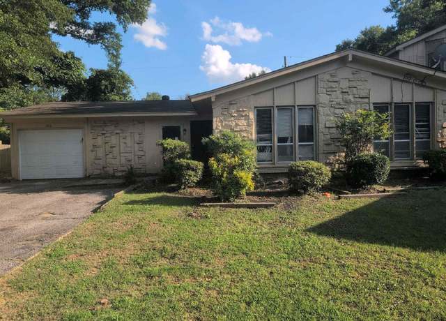 Property at 4915 Foxhall Cv, Memphis, TN 38118, 5 beds, 3.5 baths