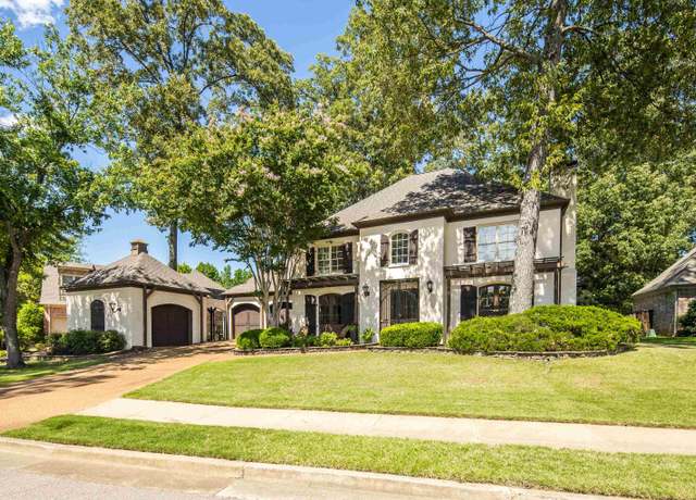 Property at 210 Ivy Grove Ln, Collierville, TN 38017, 5 beds, 3.5 baths