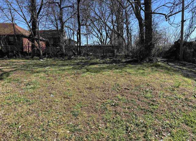 Property at 2240 S Main St S, Memphis, TN 38109