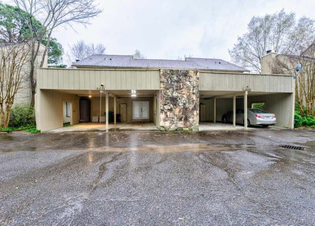 Property at 8425 Brownstone Ln #50, Memphis, TN 38016, 4 beds, 3.5 baths