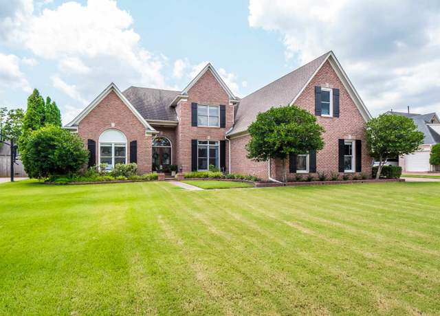 Property at 1145 Talamore Cv, Collierville, TN 38017, 4 beds, 3.5 baths