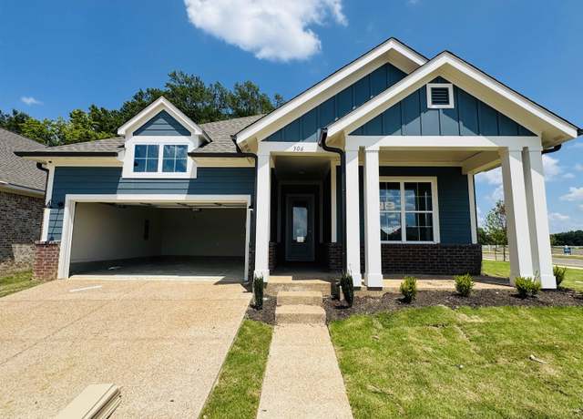Property at 306 Delphinium Dr E, Cordova, TN 38018, 4 beds, 2 baths