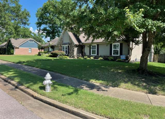 Property at 9393 Colts Neck St N, Lakeland, TN 38002, 3 beds, 2 baths