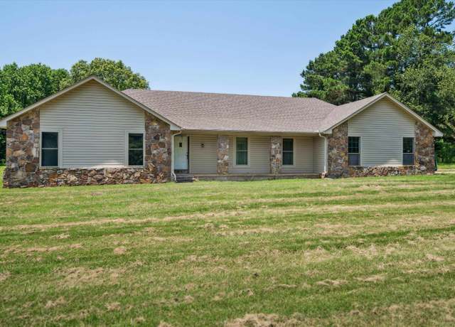 Property at 8783 Deadfall Rd, Millington, TN 38053, 3 beds, 2.5 baths