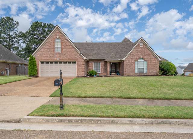 Property at 4981 French Broad Cv, Bartlett, TN 38135, 4 beds, 2.5 baths