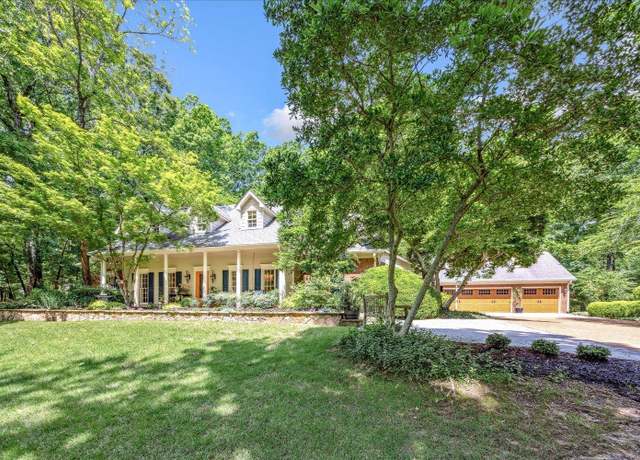 Property at 3765 St Philip Dr, Bartlett, TN 38133, 5 beds, 3.5 baths
