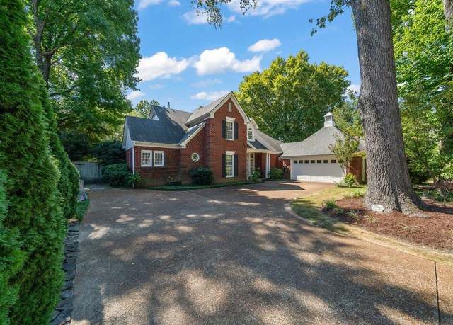 Property at 8401 Kings Trail Cv, Memphis, TN 38016, 4 beds, 3.5 baths