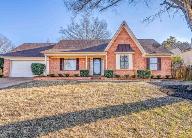 Property at 6635 Stonetrace Dr, Bartlett, TN 38135, 3 beds, 2.5 baths