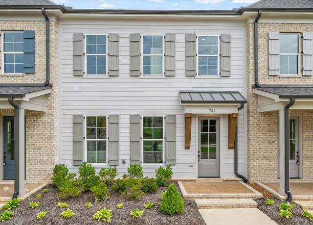 Property at 926 Aldwick Dr, Collierville, TN 38017, 3 beds, 2.5 baths