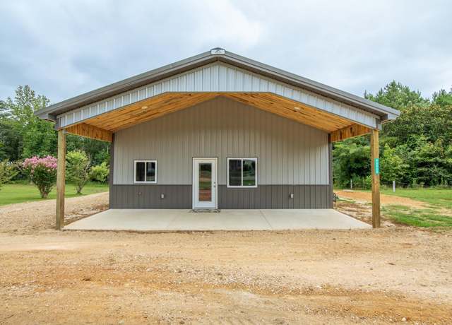 Property at 48800 Highway 69 Hwy, Saltillo, TN 38370, 2 beds, 1 bath