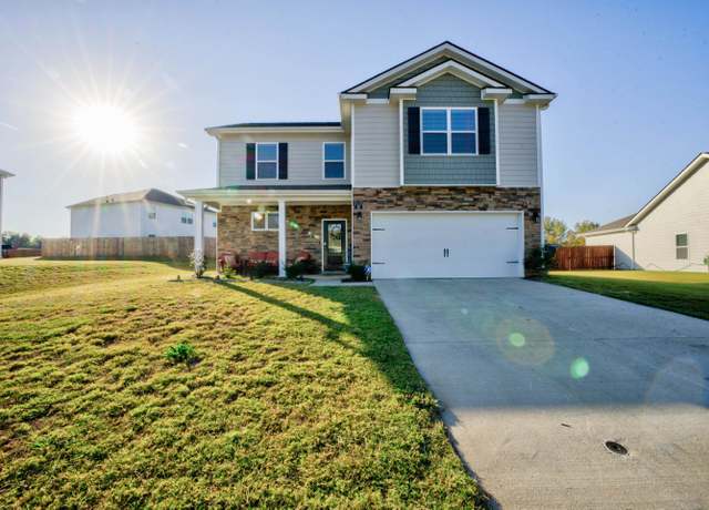 Property at 35 Witherspoon Dr, Oakland, TN 38060, 4 beds, 2.5 baths