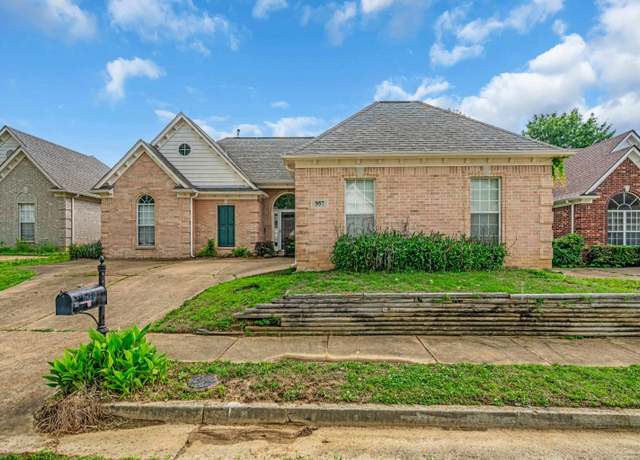 Property at 957 Bending Pine Ln, Memphis, TN 38018, 3 beds, 2 baths
