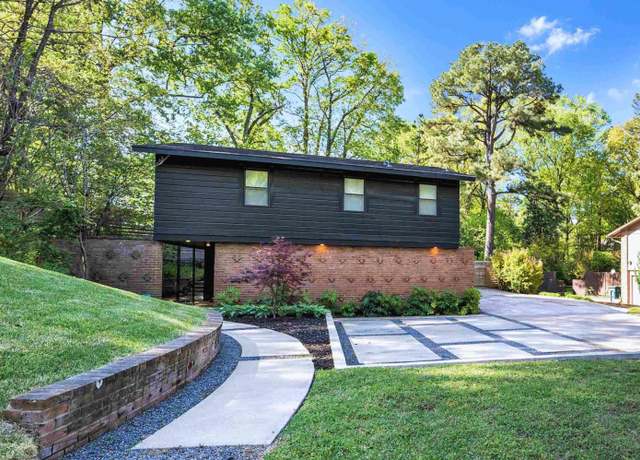 Property at 5657 Walnut Grove Rd, Memphis, TN 38120, 4 beds, 2.5 baths