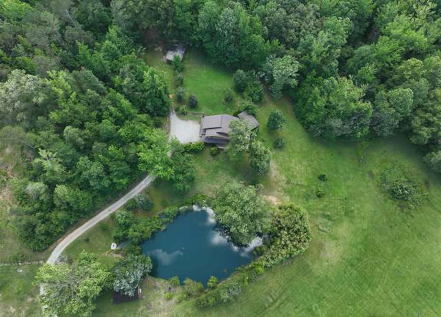 Property at 2380 Dunaway Rd, Selmer, TN 38375-5226, 3 beds, 2 baths