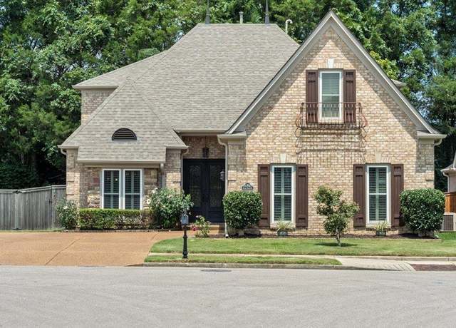 Property at 11302 Deep Pond Dr, Collierville, TN 38017, 4 beds, 3 baths