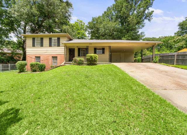Property at 2770 Woodland Hills Cv, Memphis, TN 38127, 3 beds, 2 baths