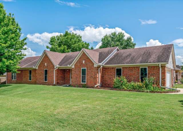 Property at 9273 Jefferson Dr, Olive Branch, MS 38654, 4 beds, 3 baths