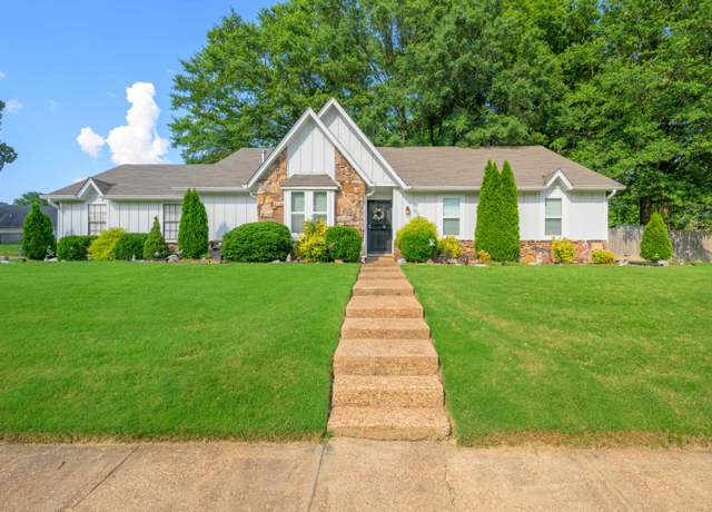 Property at 9302 Fletcher Trace Pkwy, Lakeland, TN 38002, 3 beds, 2 baths