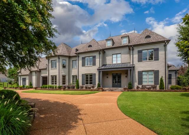 Property at 9916 Legends Dr, Collierville, TN 38139, 5 beds, 7 baths